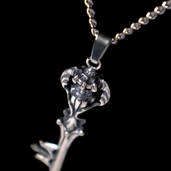 DavrilSupply Collier Clé Royale (2)